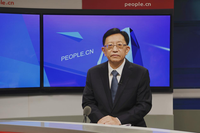 中國節(jié)能環(huán)保集團有限公司黨委書記、董事長宋鑫做客人民網(wǎng)。人民網(wǎng)記者 王曉嘯 攝