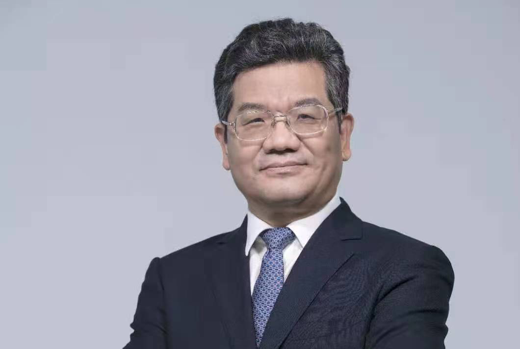 全國政協(xié)委員、中國稅務(wù)學(xué)會副會長 張連起