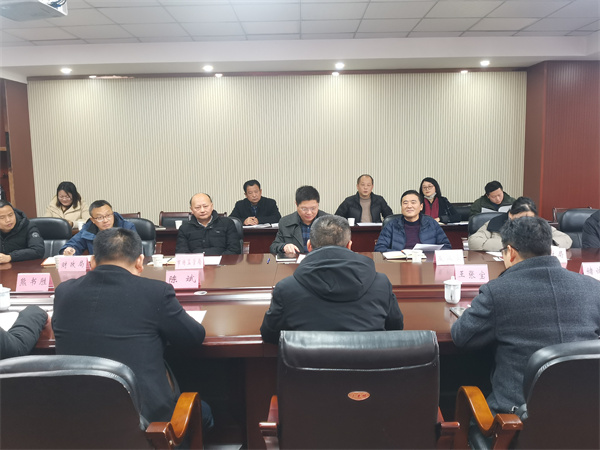 2月10日，岳西縣來歙考察國(guó)有糧食企業(yè)改革工作1.jpg